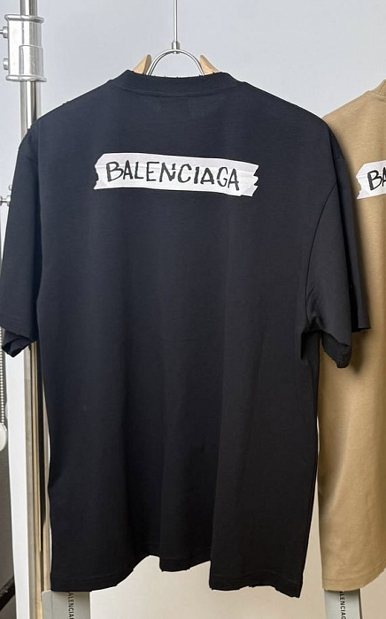 Футболка Balenciaga