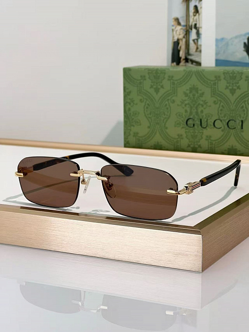 Очки Gucci