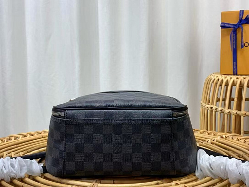 Рюкзак Louis Vuitton