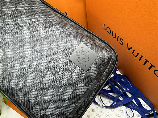 Сумка Louis Vuitton