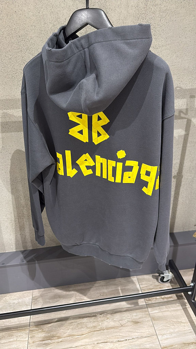 Худи Balenciaga