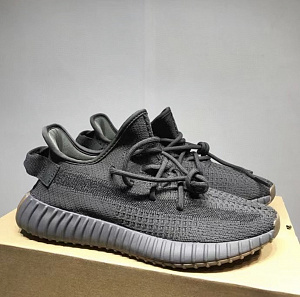 Кроссовки Yezzy