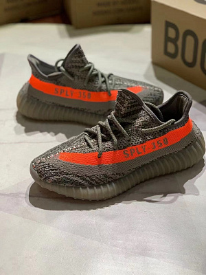 Кроссовки Yeezy