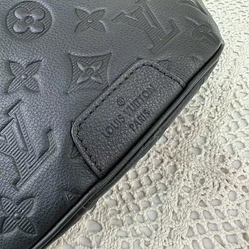 Сумка Louis Vuitton