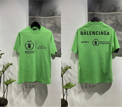 Футболка Balenciaga